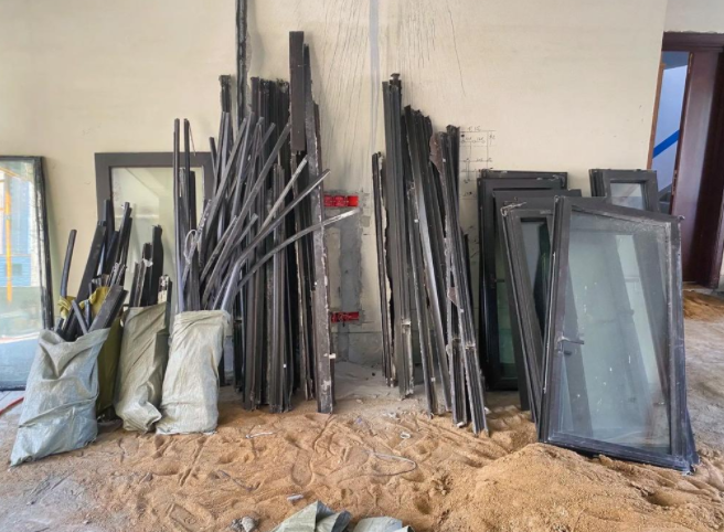 嘉兴回收出售新旧门窗电话